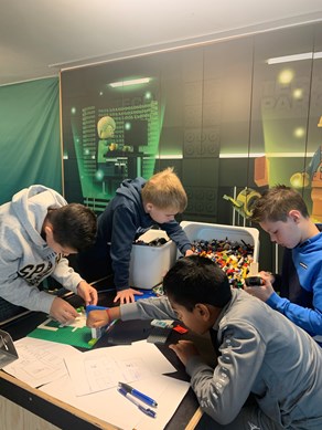 2D2FCF0824644448AA9FBF319D66F075