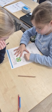 4a18f833-754a-41a1-9f07-d99fa8703b3c